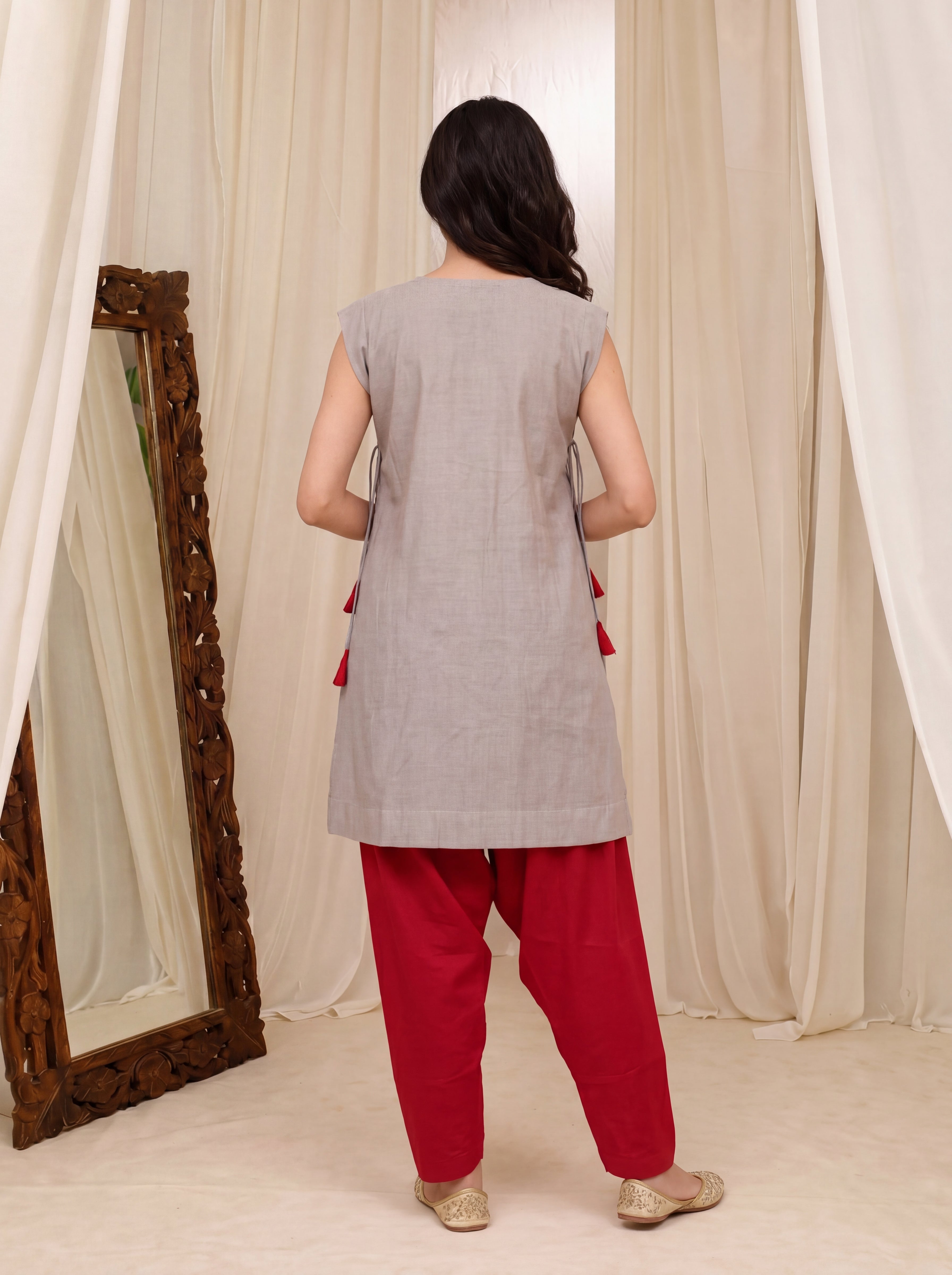 Women's Grey & Red Roman Silk Floral Embroidered Kurta with Patiala Set