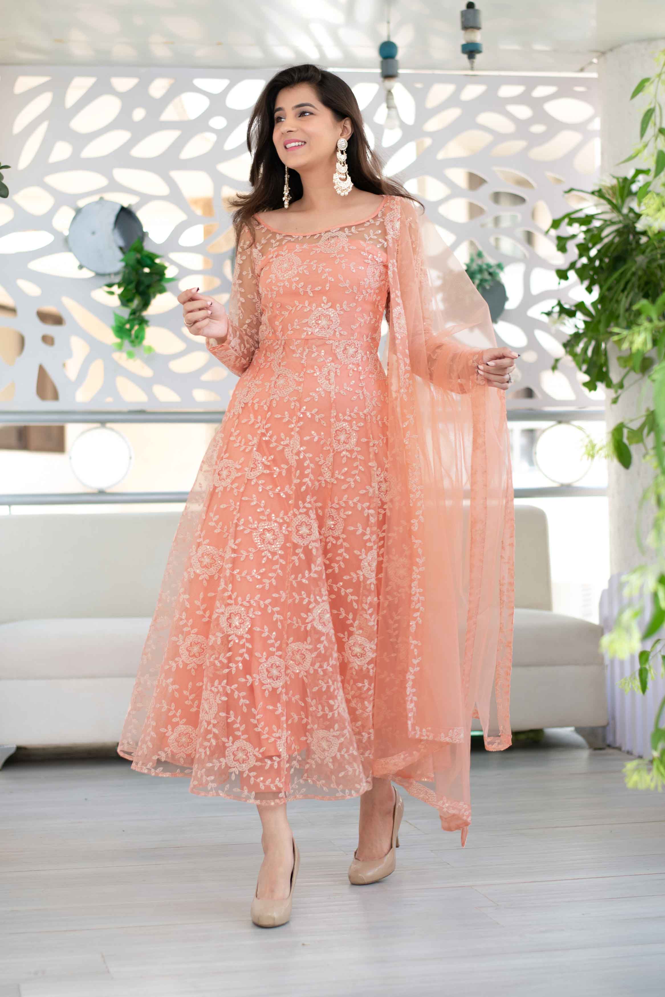 Women's Peach Heavy Thread Work Anarkali Suit Set With Net Dupatta (3 Pc Set)