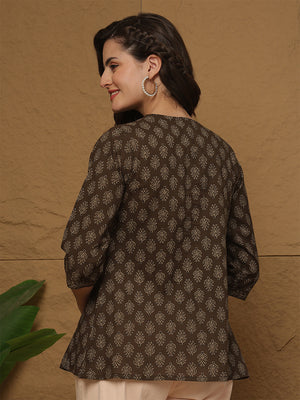 Color_Brown